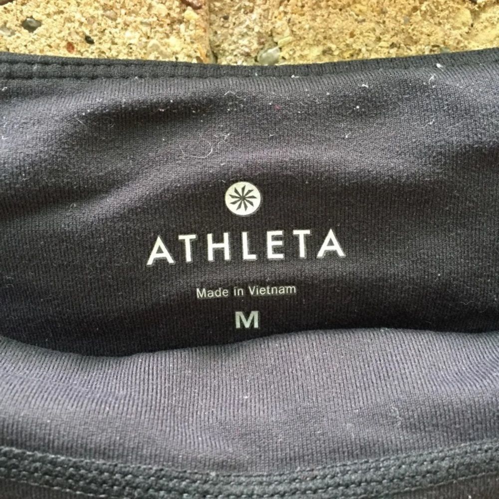 Athleta Capris   - Picture 3 of 6